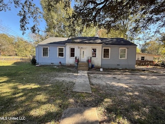 2612 Emerald Dr, Jackson, MS 39212