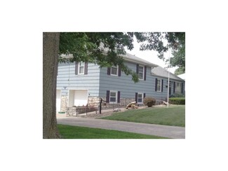 619 E Walnut St, Independence, MO 64050