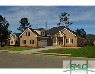20 Bluegrass Ln, Savannah, GA 31405