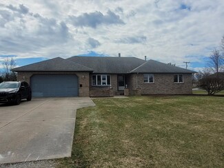 18430 28 Mile Rd, Ray, MI 48096