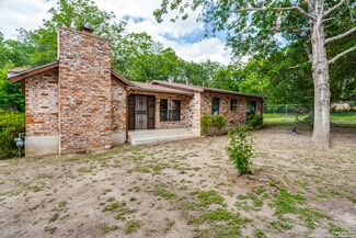 5203 Gavilan Dr, San Antonio, TX 78242