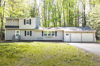 221 Pangborn Rd, Hastings, NY 13076