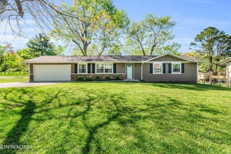10620 Alameda Dr, Knoxville, TN 37932