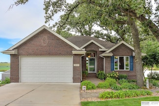 14513 Elder Cir, Plattsmouth, NE 68048