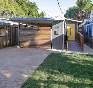 424 5th Ave, Redwood City, CA 94063