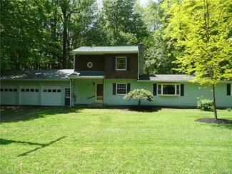 227 Pangborn Rd, Hastings, NY 13076