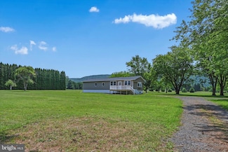 490 Hill Rd, Hegins, PA 17938