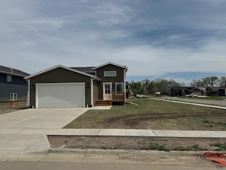 3994 Magnum Rd, Rapid City, SD 57703