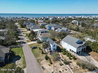 4007 E Oak Island Dr, Oak Island, NC 28465