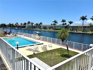 4534 SE 5th Place Unit 11, Cape Coral, FL 33904