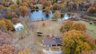 11190 N Varnon School Rd, Hallsville, MO 65255