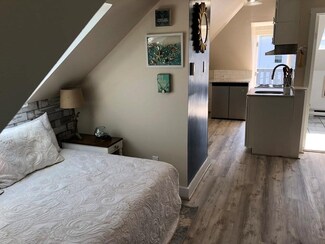 67 Friend St Unit 8, Gloucester, MA 01930