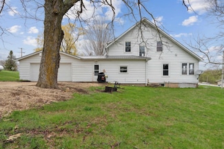 3120 231st Ave, Hopkinton, IA 52237