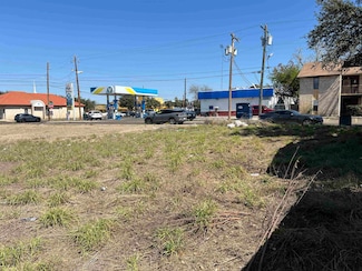 107 Hillside Rd, Laredo, TX 78041