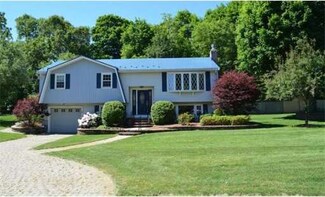 38 Kimberly Ln, Randolph, MA 02368