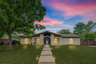 2814 Summerdale Dr, Hurst, TX 76054