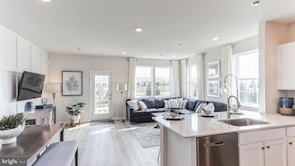 10 Elenor Ln, Westampton, NJ 08060