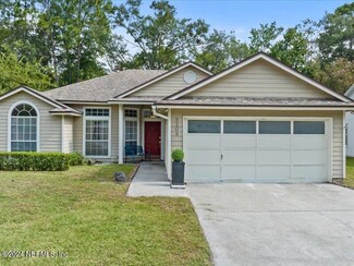 8209 Lakemont Dr, Jacksonville, FL 32216