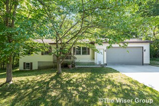 8395 Childsdale Ave NE, Rockford, MI 49341