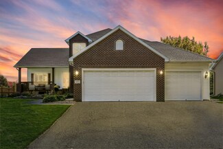 805 Henslow Ave N, Saint Paul, MN 55128