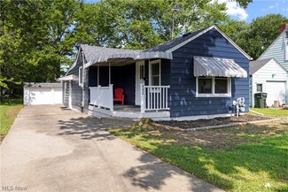 692 Abbe Rd N, Elyria, OH 44035