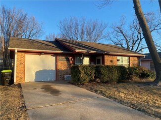 417 N 2nd St, Tecumseh, OK 74873