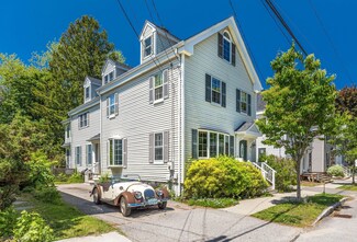508 Union St, Portsmouth, NH 03801