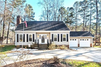 130 Twin Oaks Dr, Durham, NC 27712
