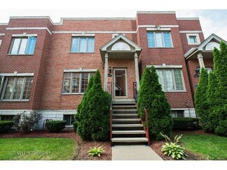 424 E Oakwood Blvd Unit 5, Chicago, IL 60653
