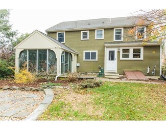 75 Martin Rd, Milton, MA 02186