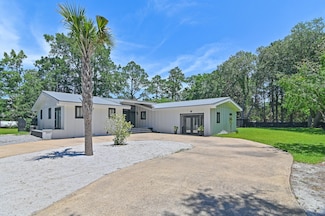 128 Ricker Ave, Santa Rosa Beach, FL 32459
