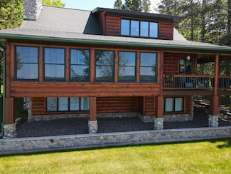 10239 E Shore Rd, Marenisco, MI 49947