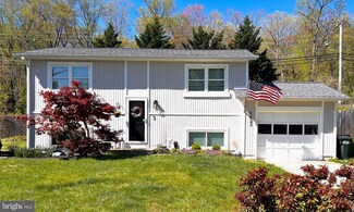 4422 Flintstone Rd, Alexandria, VA 22306