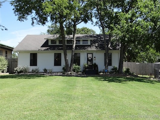 1220 S 7th St, McAlester, OK 74501