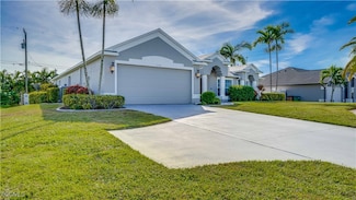 2548 Gleason Pkwy, Cape Coral, FL 33914