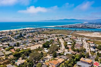 8515 Falmouth Ave Unit 301, Playa Del Rey, CA 90293