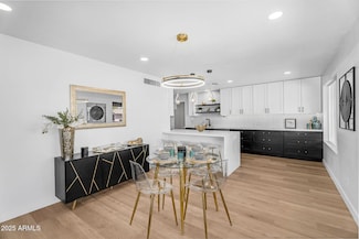14635 N 37th Place, Phoenix, AZ 85032