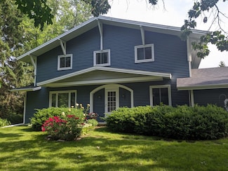 S41W27403 Timber Trail, Waukesha, WI 53189