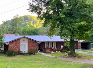 15 Little Lick Fork, East Point, KY 41216