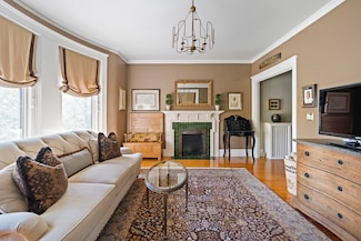 169 Washington St Unit 14, Newton, MA 02458