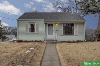 5524 S 79th St, Omaha, NE 68127