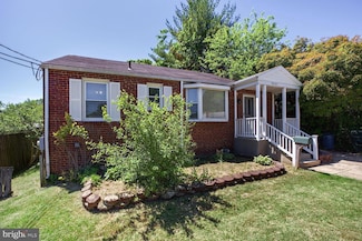 5031 Laguna Rd, College Park, MD 20740