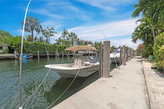 1426 NE 105th St Unit D9, Miami Shores, FL 33138