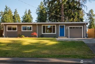 7920 200th St SW, Edmonds, WA 98026