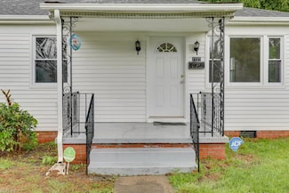 7725 Fayver Ave, Norfolk, VA 23505