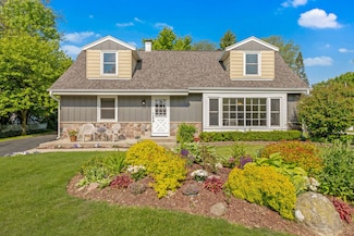 6037 N Elm Tree Rd, Milwaukee, WI 53217