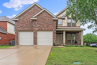 247 Travis Ln, Lavon, TX 75166