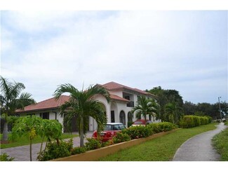 13605 SW 36th Ct, Davie, FL 33330