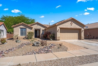 8000 W Blue Heron Way, Tucson, AZ 85743