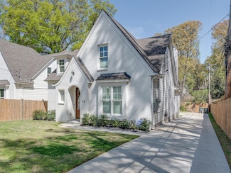28 S Highland St, Memphis, TN 38111